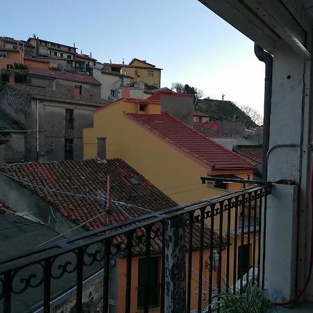 La Casa Di Luisa Apartman Santu Lussurgiu Kültér fotó