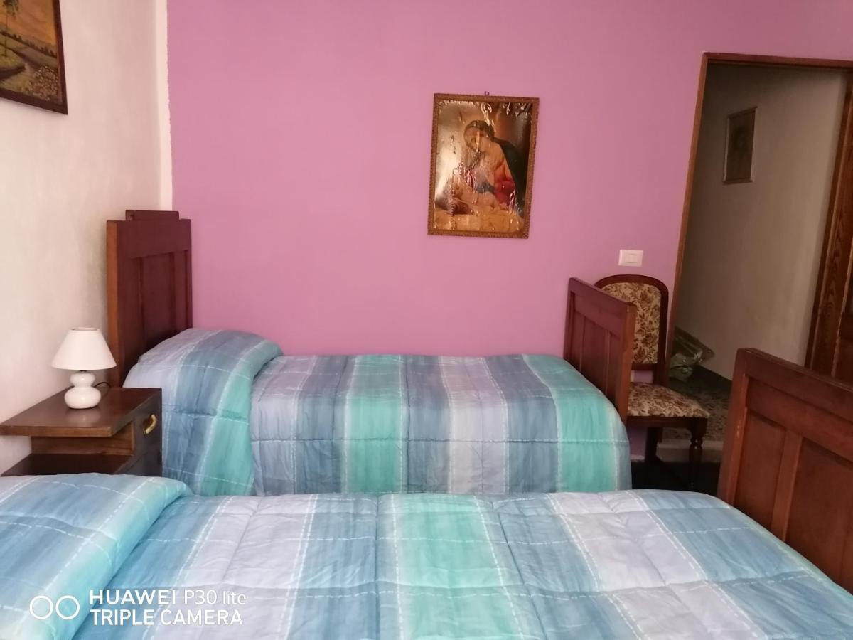 La Casa Di Luisa Apartman Santu Lussurgiu Kültér fotó